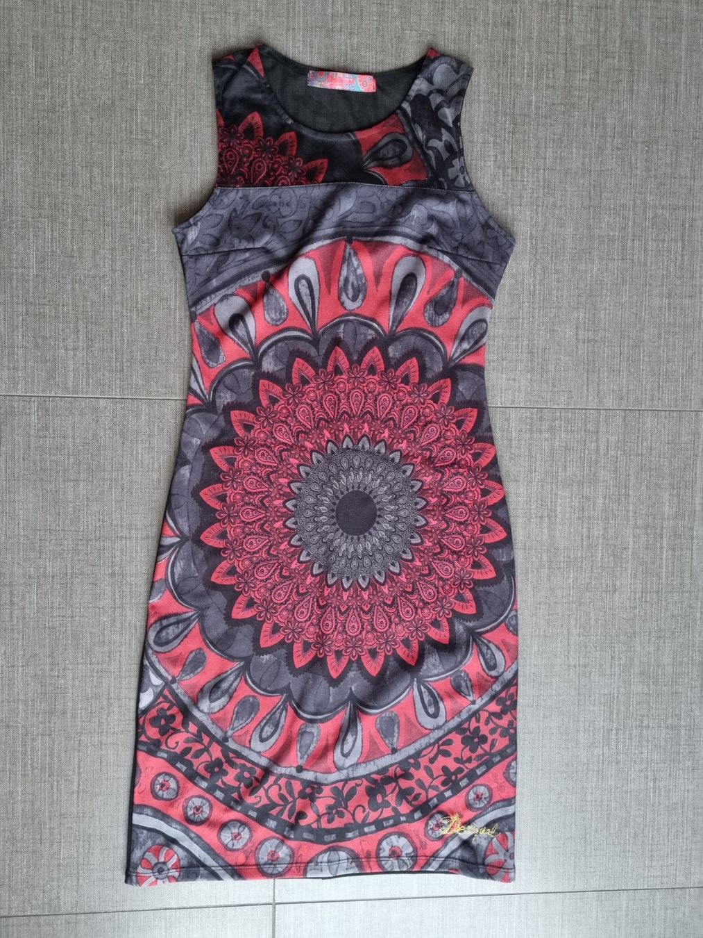 Desigual Kleider: Dress Desigual – Gebraucht aus Zürich von mil_x6rf