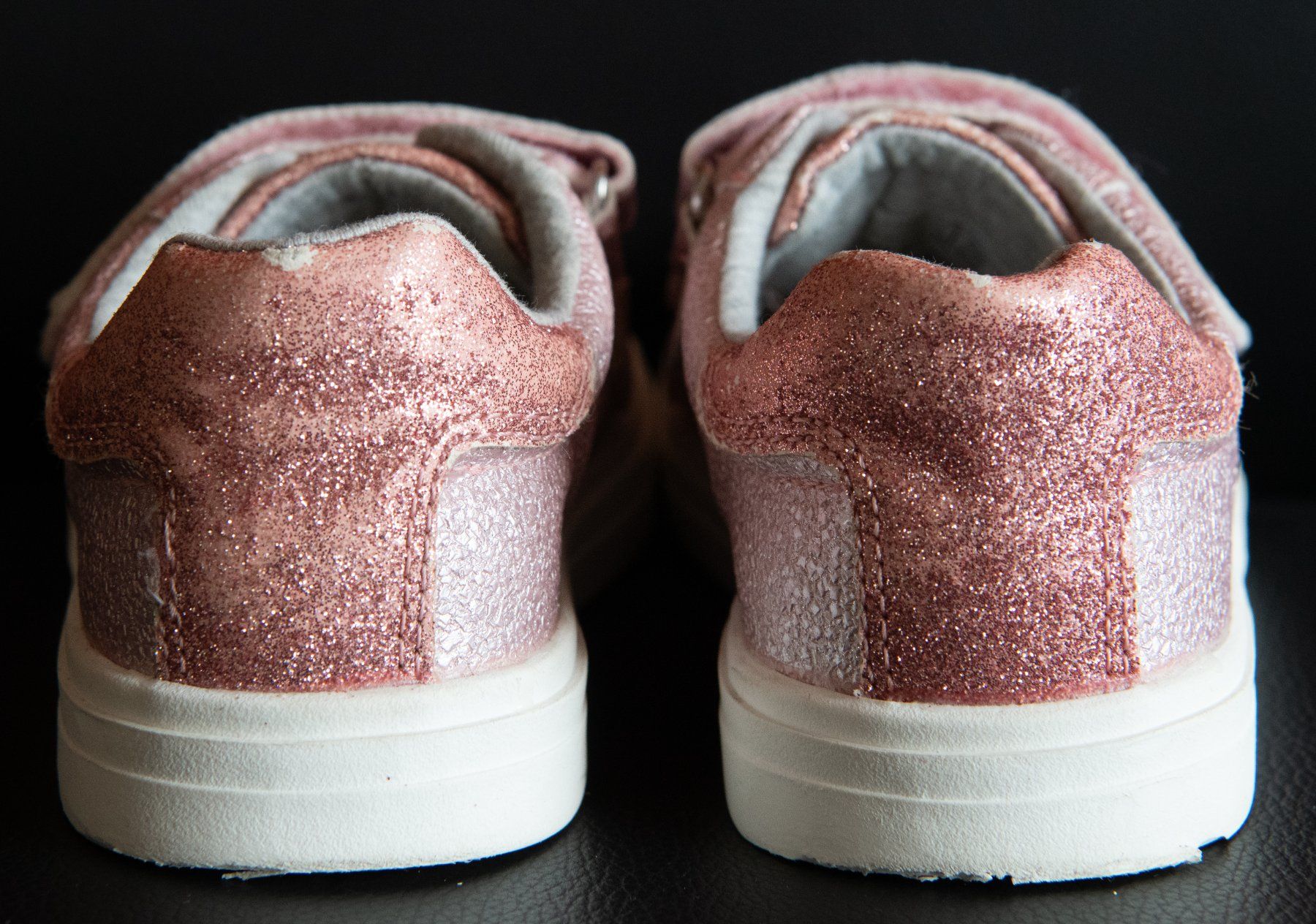 Tommy Hilfiger Schuhe für Mädchen: Sneakers Tommy Hilfiger, Gr. 29 – Gebraucht aus Meilen von luca70 2