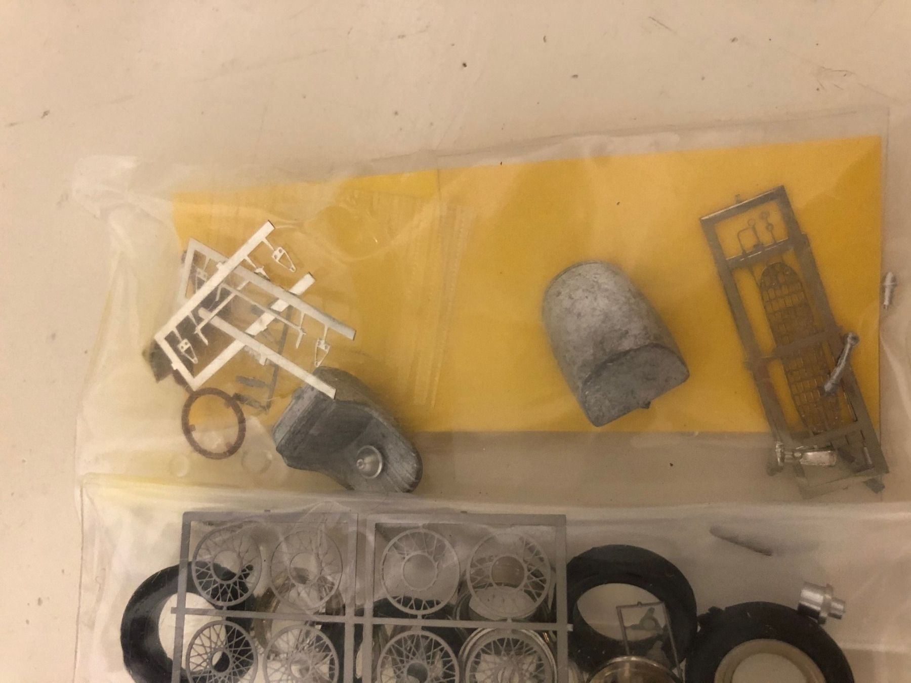 Ferrari Modellini d'auto: FDS-KIT Ferrari 1/43 – Nuovo (secondo la descrizione) da Muttenz venduto da Gucci2005 7