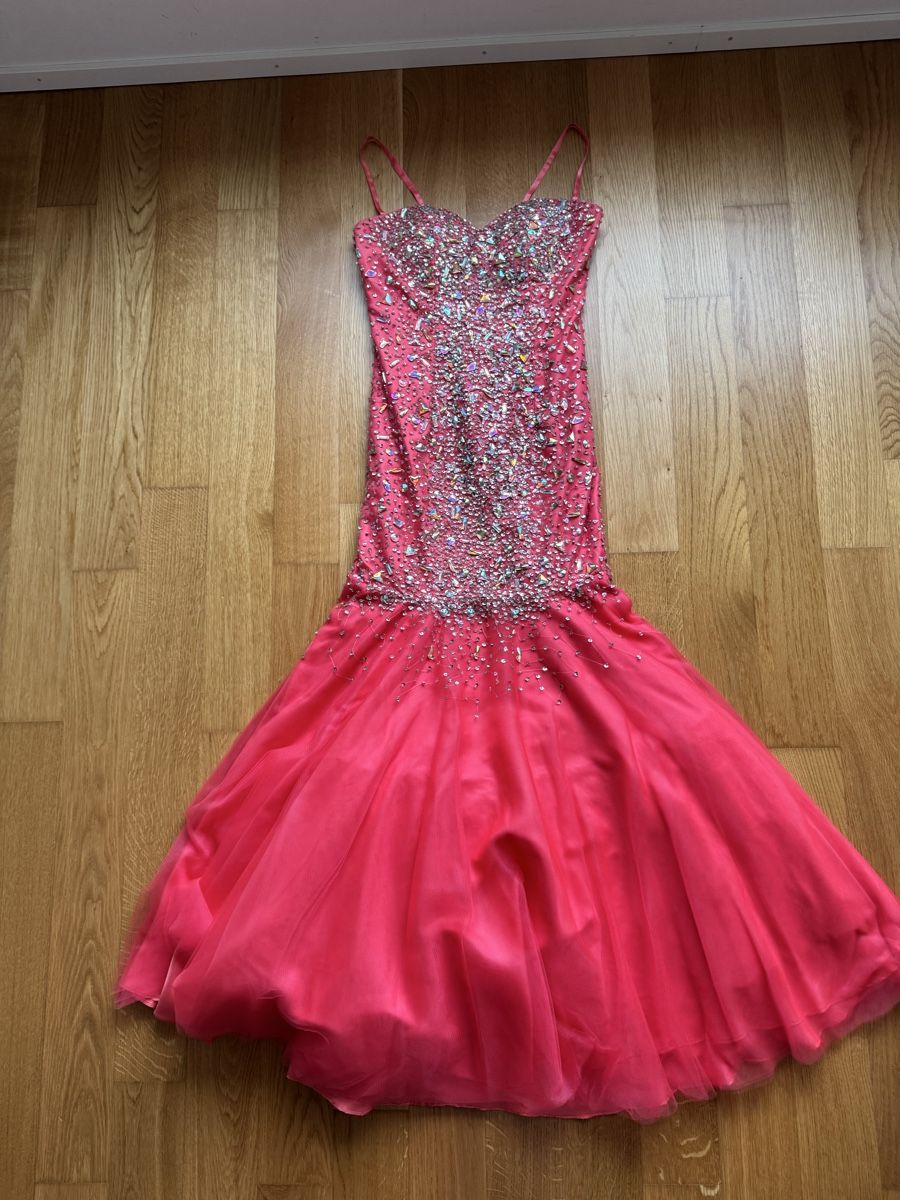 Kleider: Glitzerndes Abendkleid, Gr. 36, Lachsrosa, Samyra – Gebraucht aus Winterthur von mar_hcp9 2