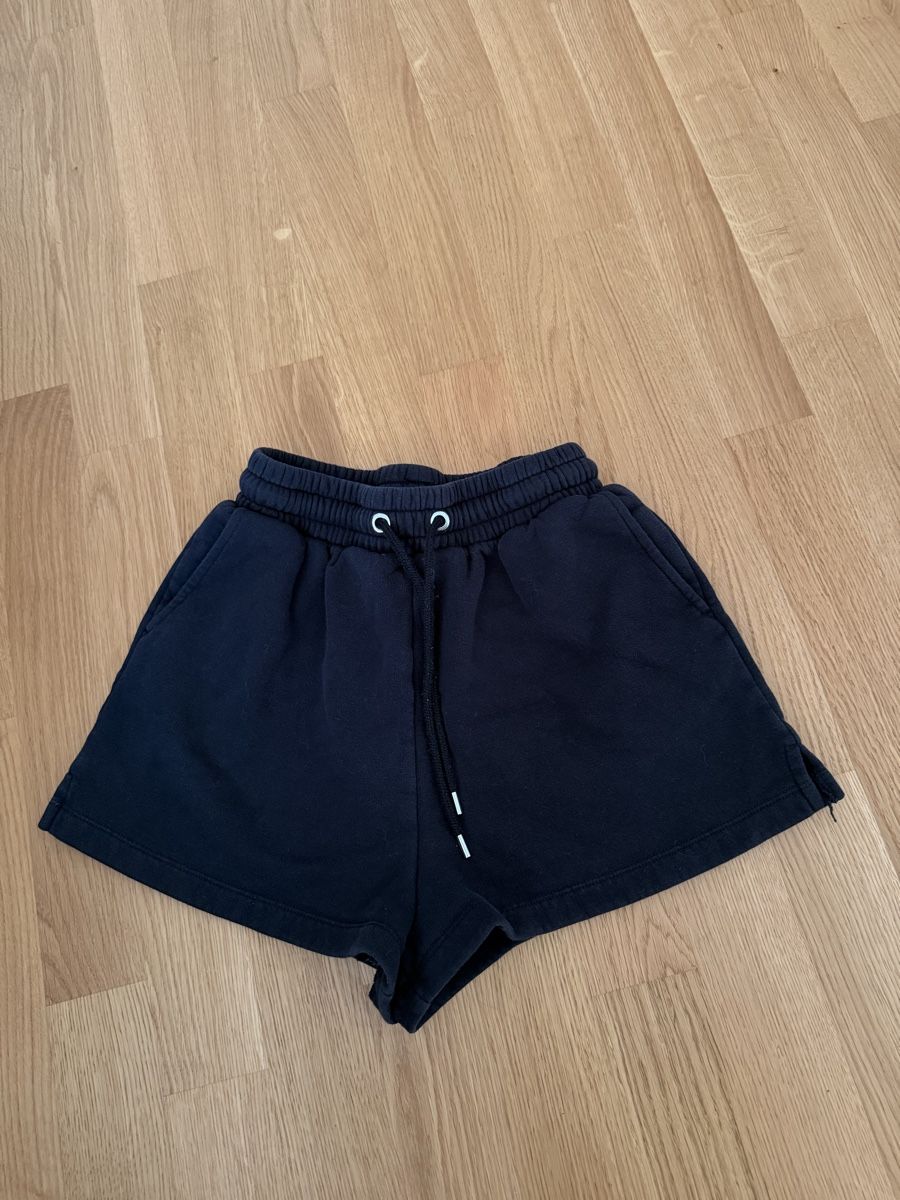 Pantaloni: Trainer Shorts Grösse XS – Usato da Mörschwil venduto da Seegurke18