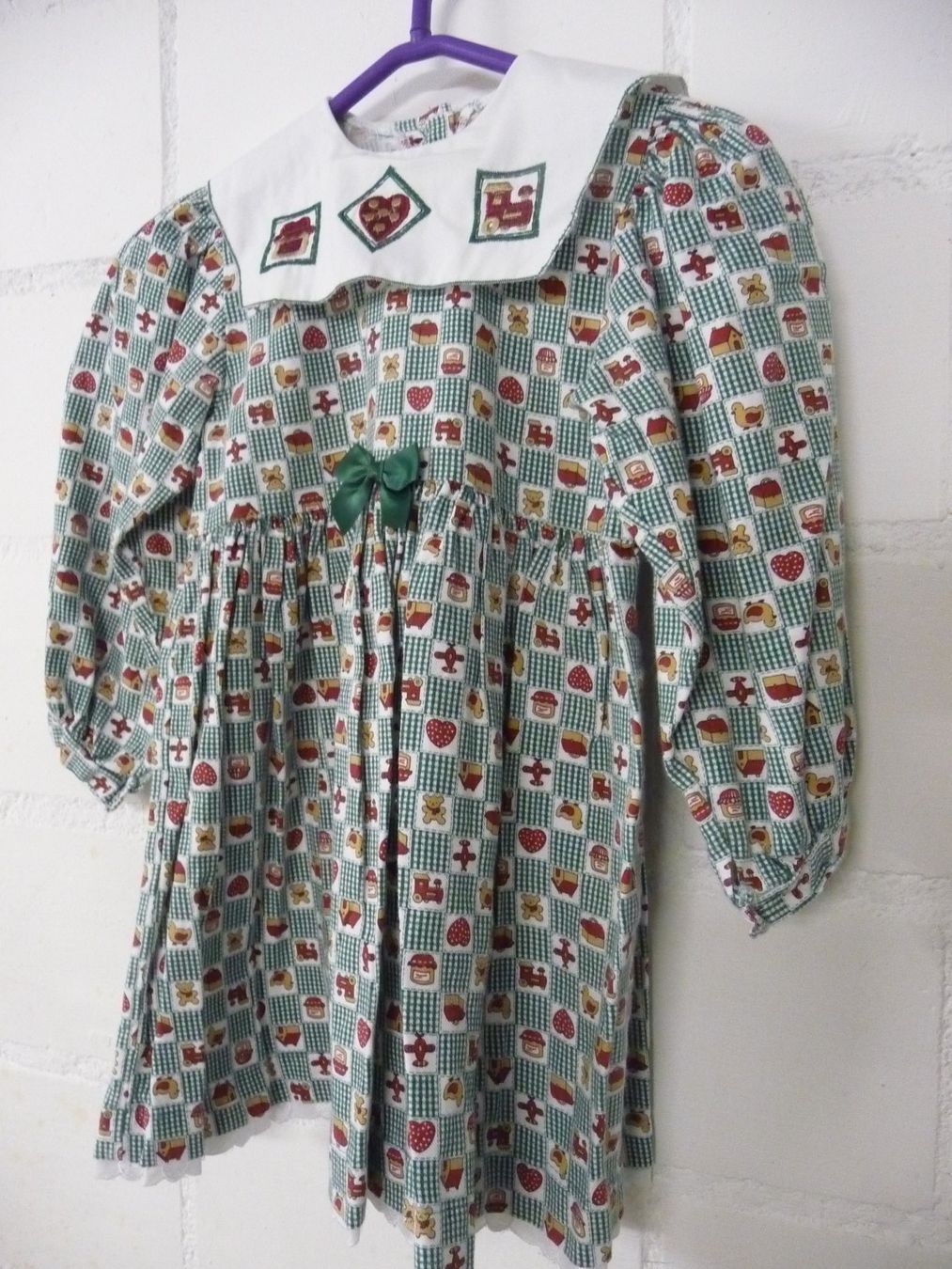 Vestiti & Gonne: Mädchenkleid Gr. 86 – Nuovo (secondo la descrizione) da Kirchberg BE venduto da lavendel02