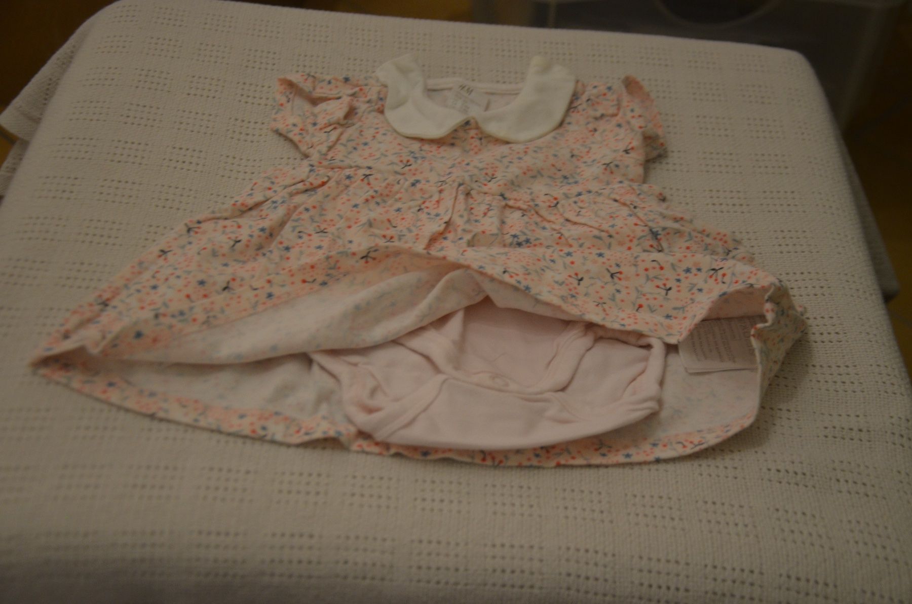 Vestiti & Gonne: TAILLE 62 - JOLIE ROBE – Usato da Chiasso venduto da Dolly015 1