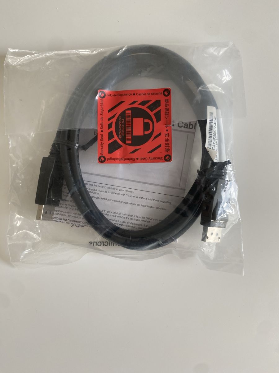 Lenovo Cavi: DisplayPort Lenovo – Nuovo e nell'imballaggio originale da Zürich venduto da 183_hk22 1