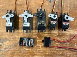 Konvolut RC Servos Empfänger und Schalter gebraucht