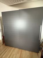 Kleiderschrank