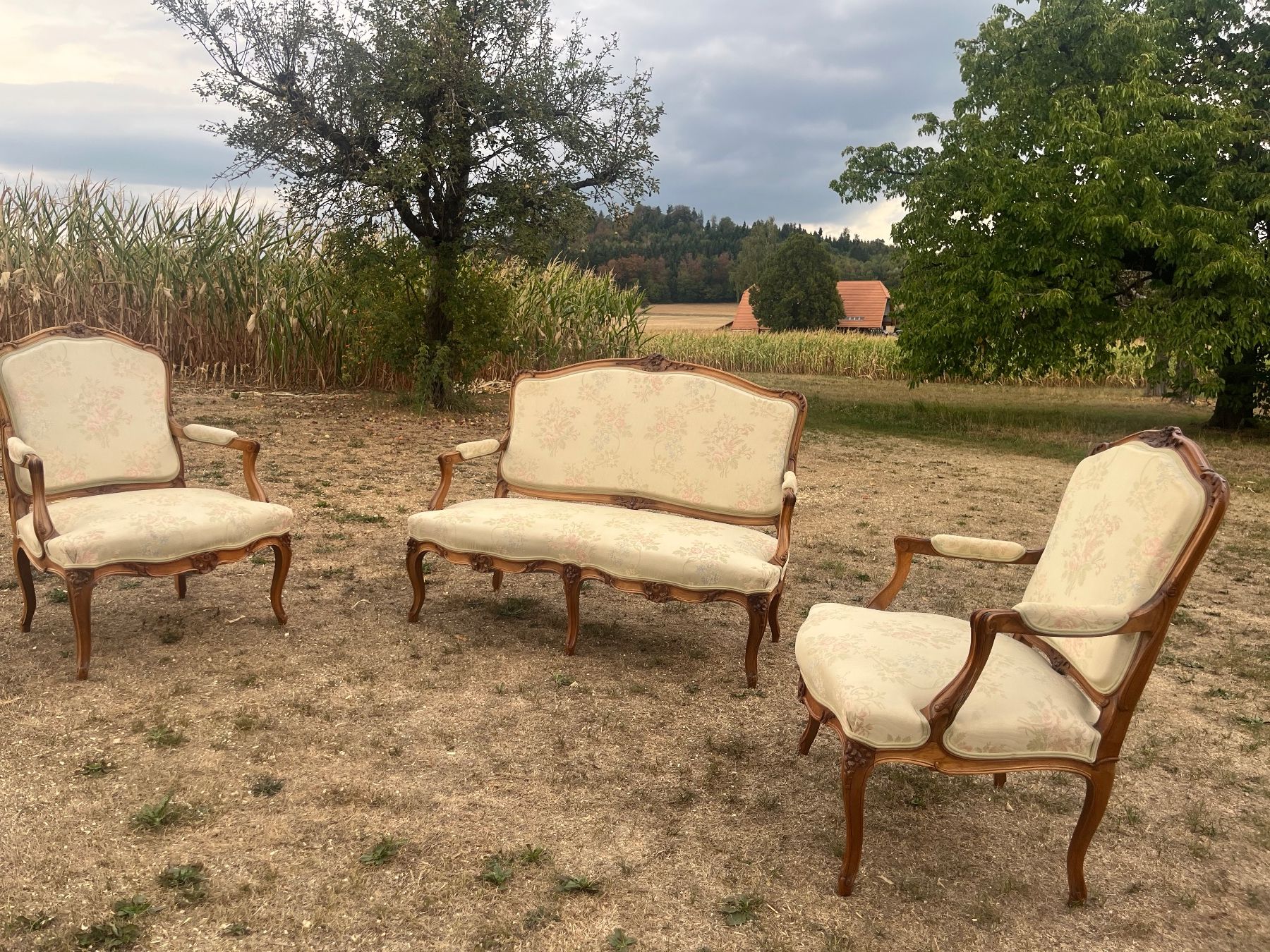 Sofas: Sofa und 2 Sessel Gepolstert – Gebraucht aus Allmendingen b. BE von juair 2