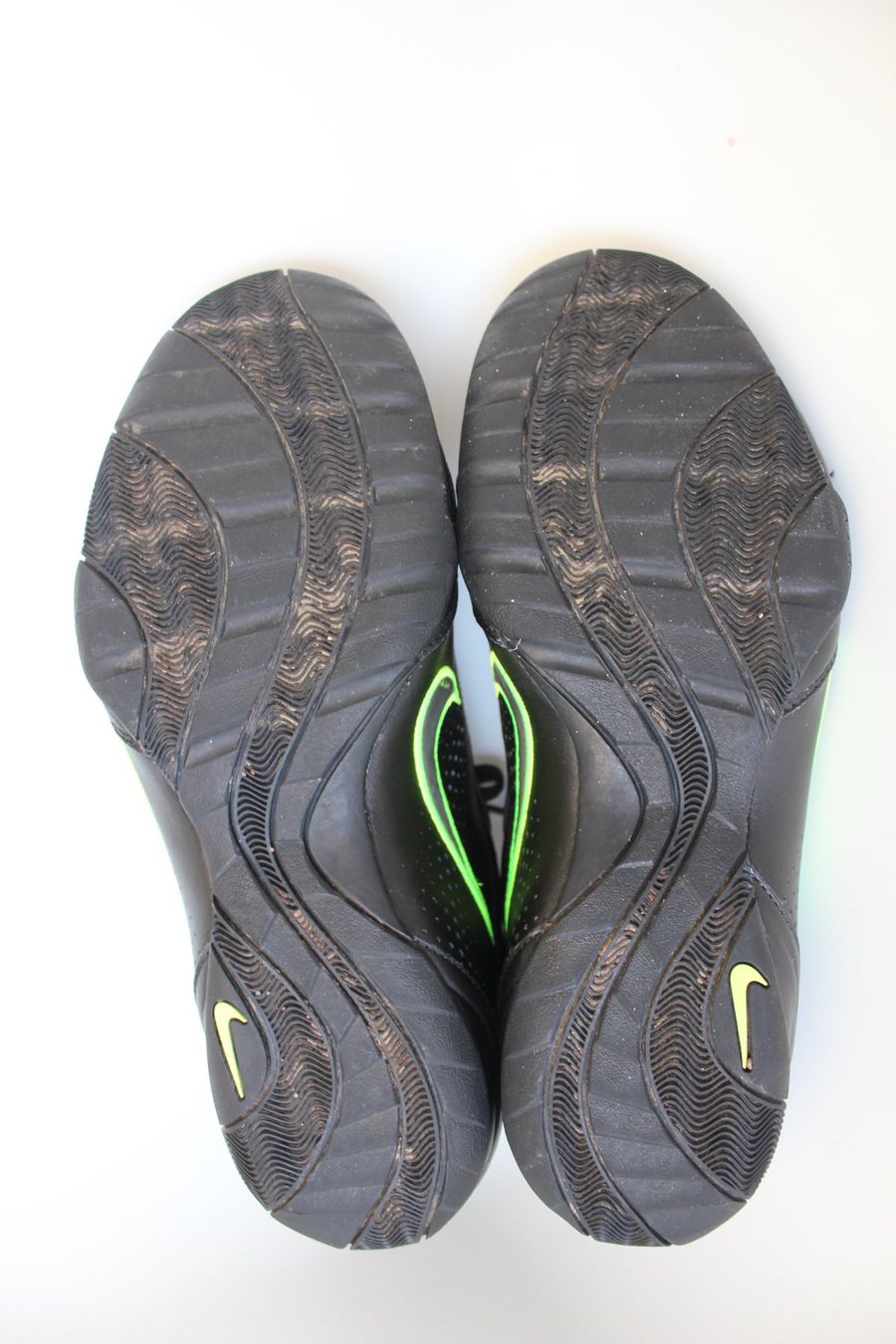 Nike Scarpe da uomo: Chaussures Nike air t. 44 – Usato da Peseux venduto da Gilloss 4