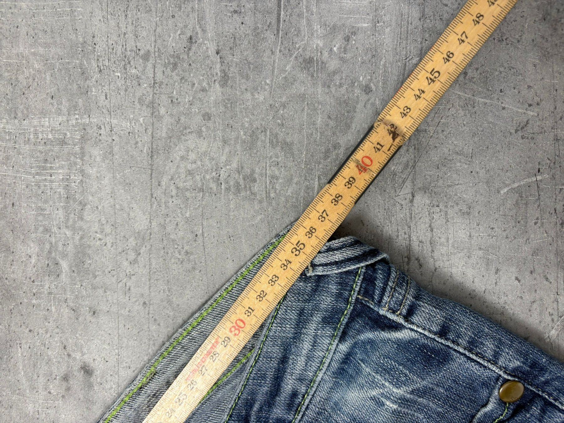 G-Star Jeans: Vintage G-Star Bootcut Flared Jeans (M) – Nuovo (secondo la descrizione) da Werdenberg venduto da hase.vintage 8
