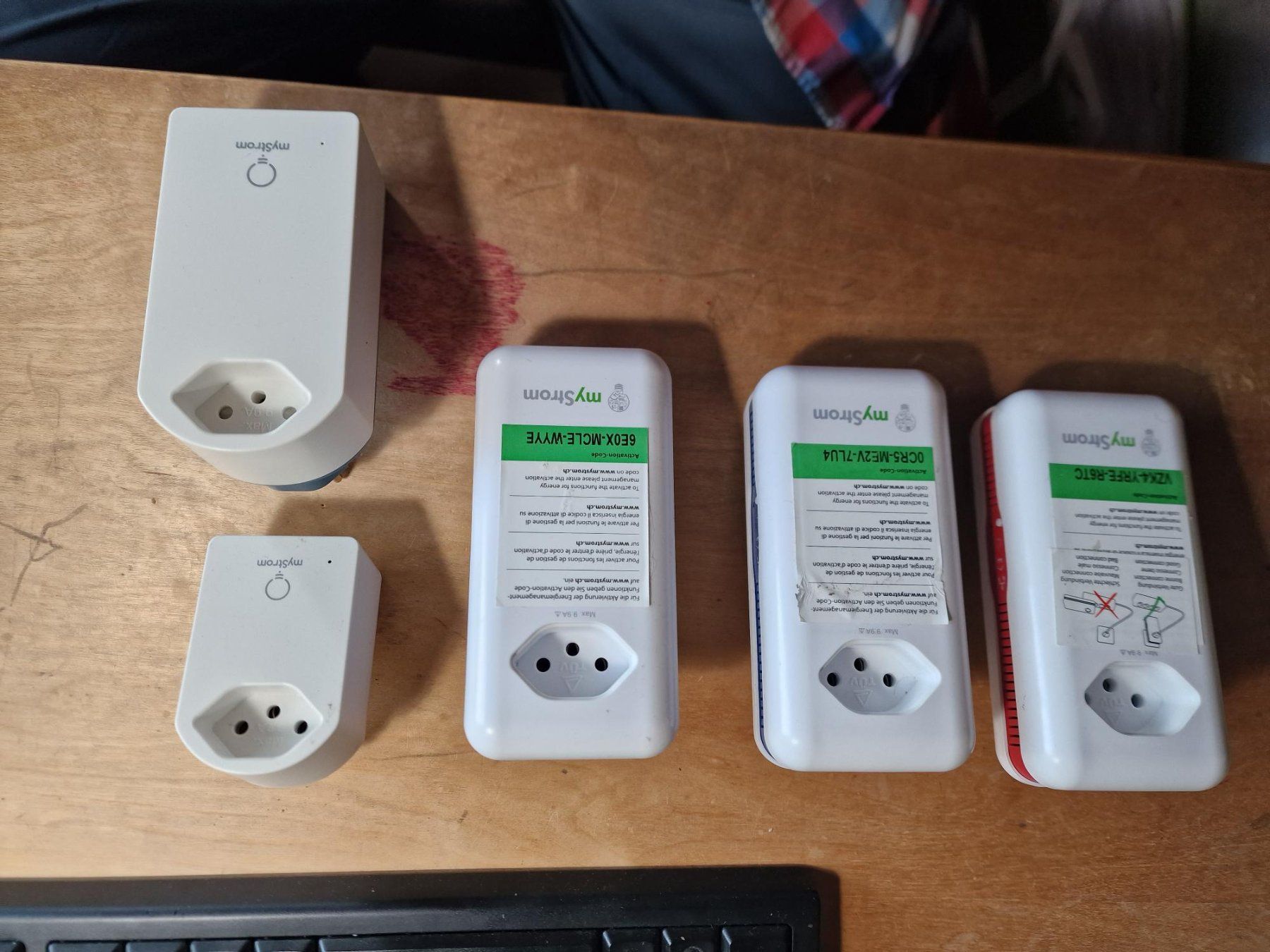 myStrom Interruttori: MyStrom Powerline Adapter, 230V, 10A, 5 Stk. – Usato da Eschenbach SG venduto da Hoerbys