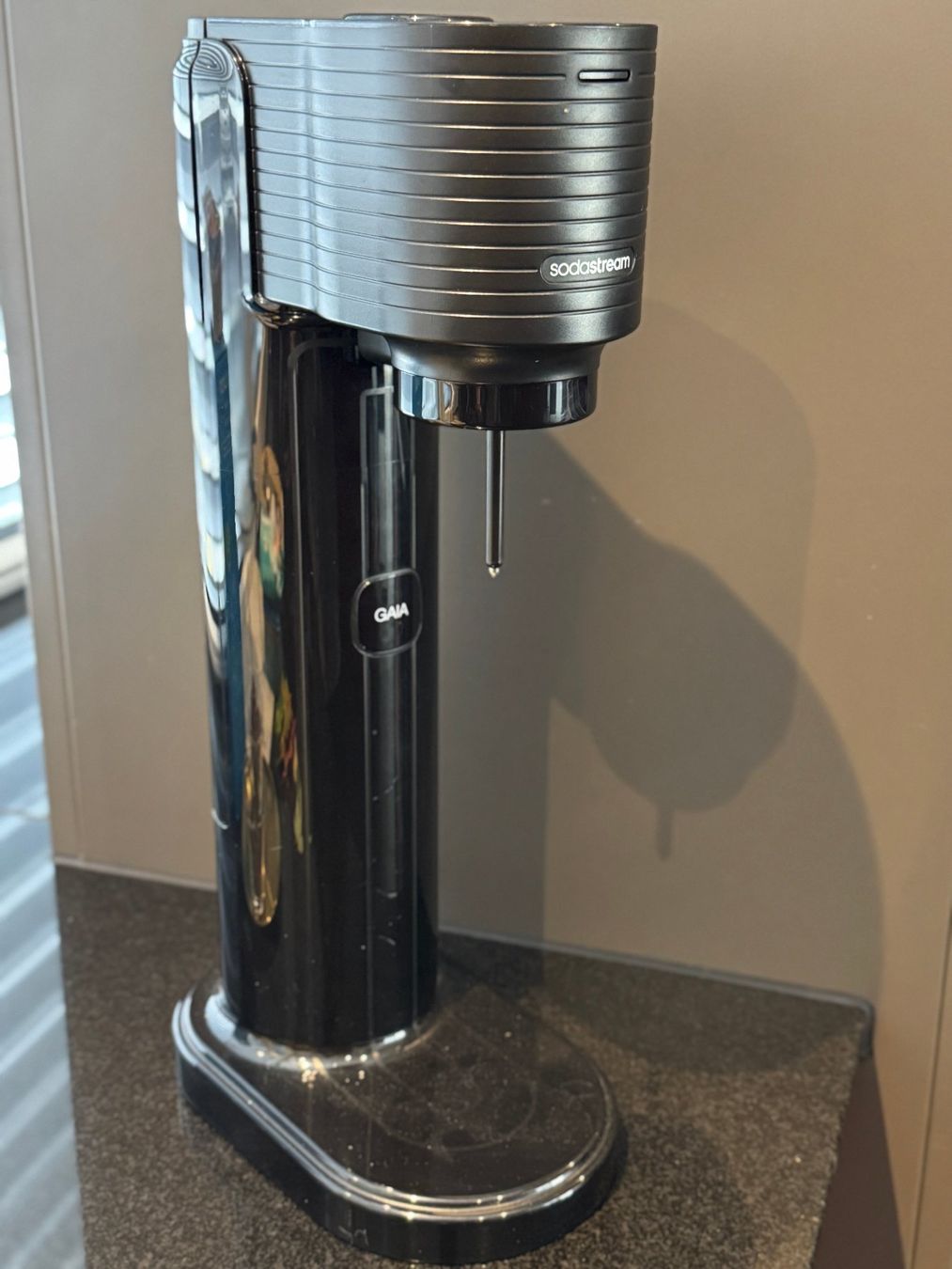 Sodastream Gaia Wassersprudler (ohne Flasche & Gasflasche) Kaufen auf