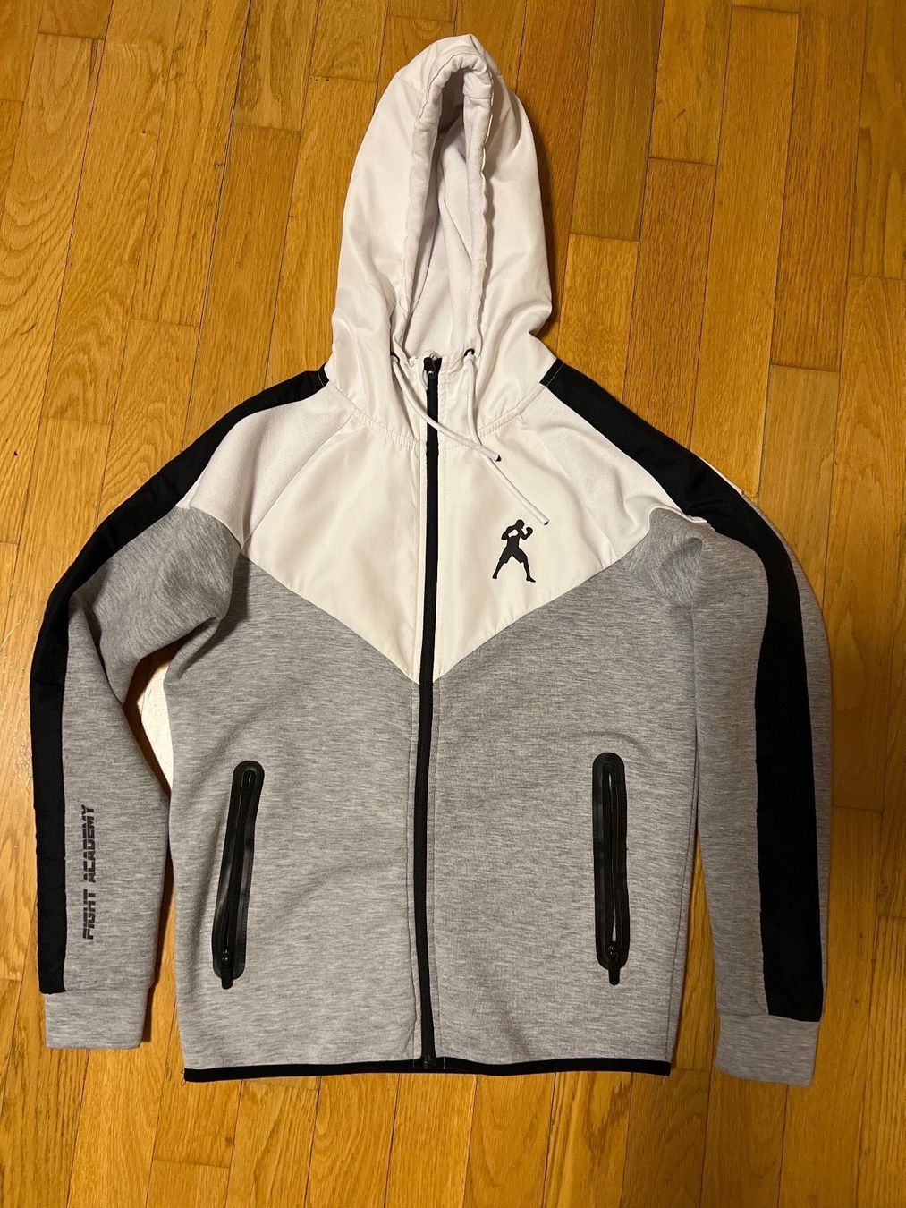 Giacche & Cappotti: Tolle Trainerjacke Grösse XS – Usato da Zürich venduto da DiemN