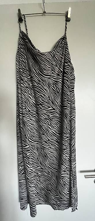 H&M Kleider: Leichtes Sommerkleid, Gr. 40, – Gebraucht aus Zürich von MariaSusanne