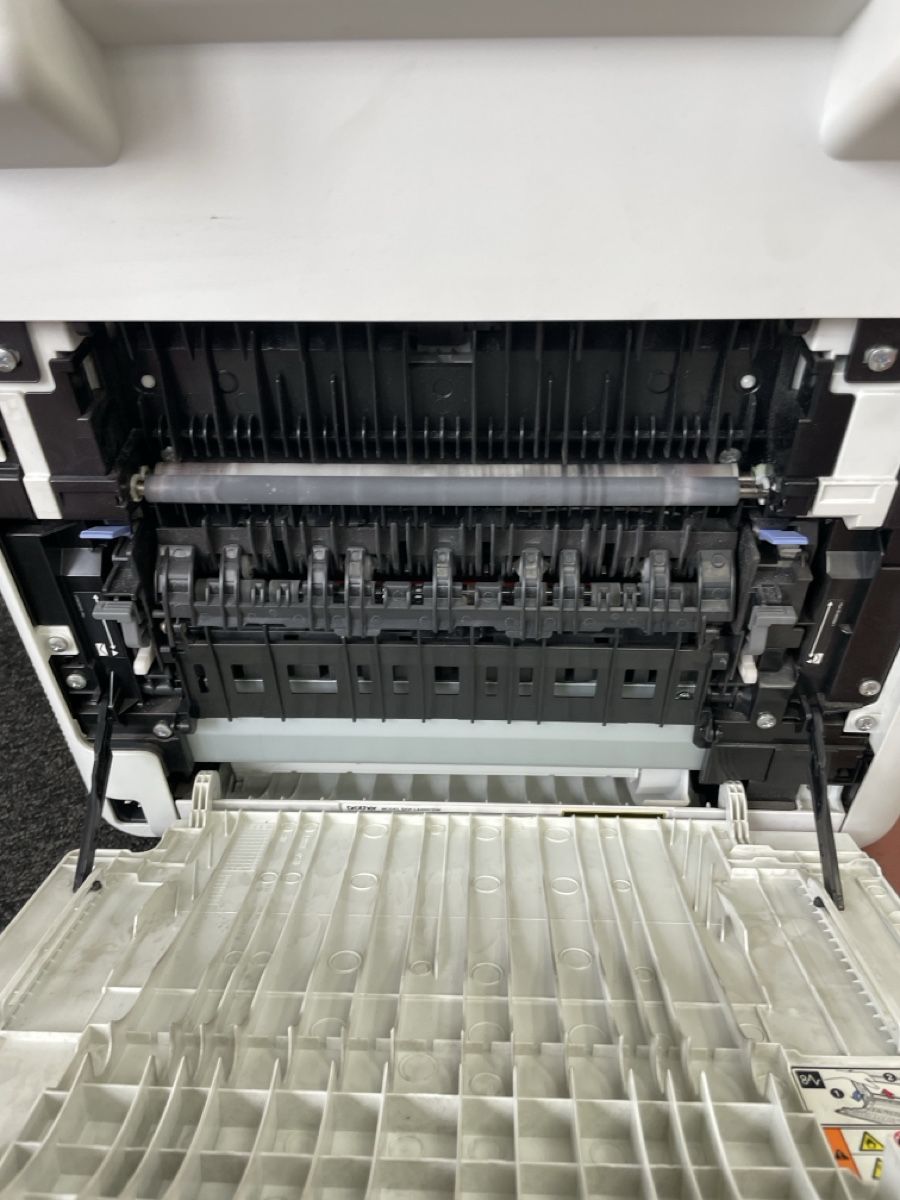 Brother Stampanti: Brother DCP-8450CDW – Difettoso da Dübendorf venduto da BAGAG 7