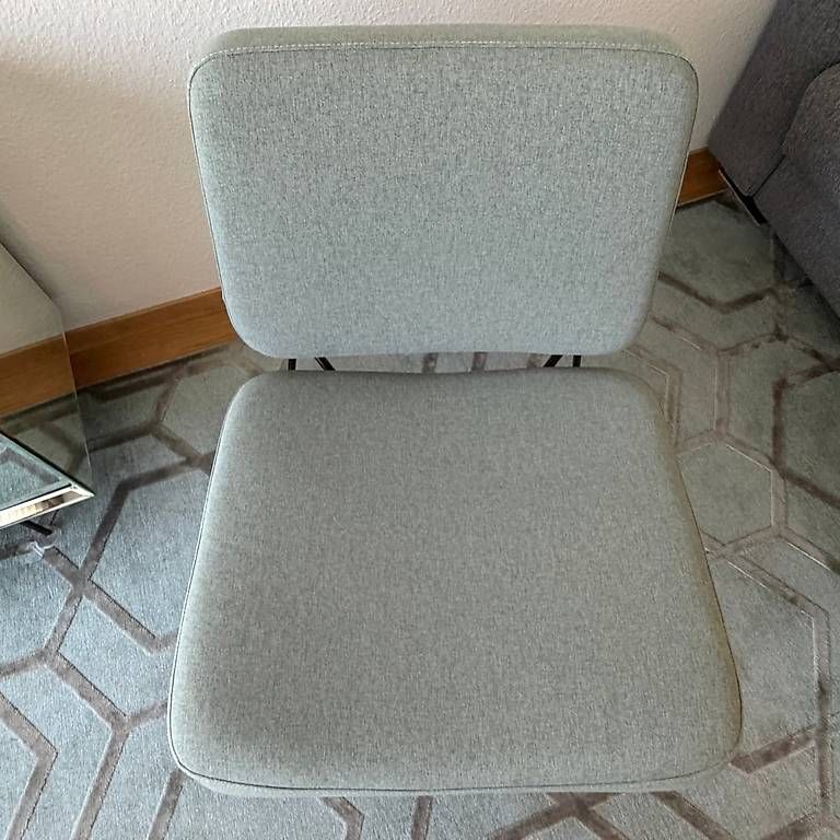 La Redoute Poltrone: Fauteuil vert-gris dans le style rétro – Usato da Carouge GE venduto da Ikle00 1