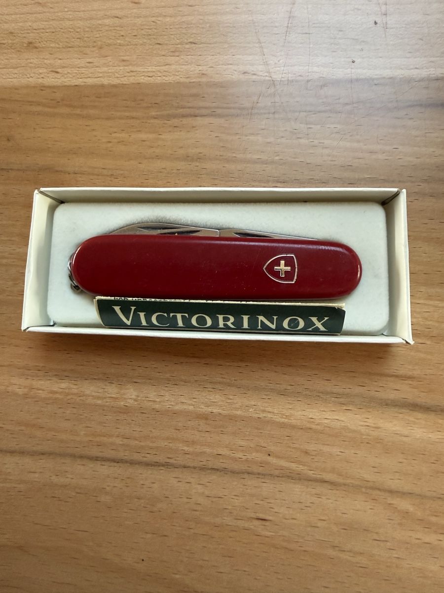 Victorinox Couteaux de poche: Sackmesser Victorinox – D'occasion à Grenchen par Bastet007 1