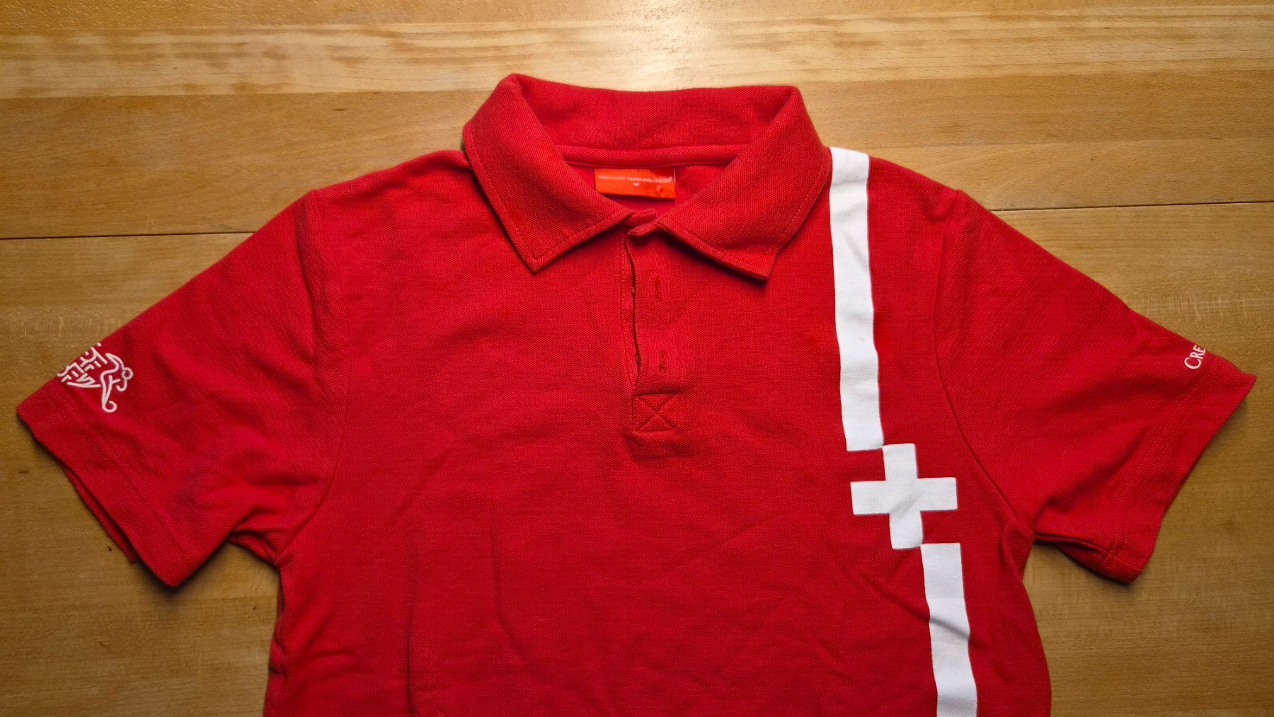 Magliette Polo: Polo-Short SFV/CS mit Schweizerpsalm/Hymne – Usato da Nänikon venduto da nimmdoch2