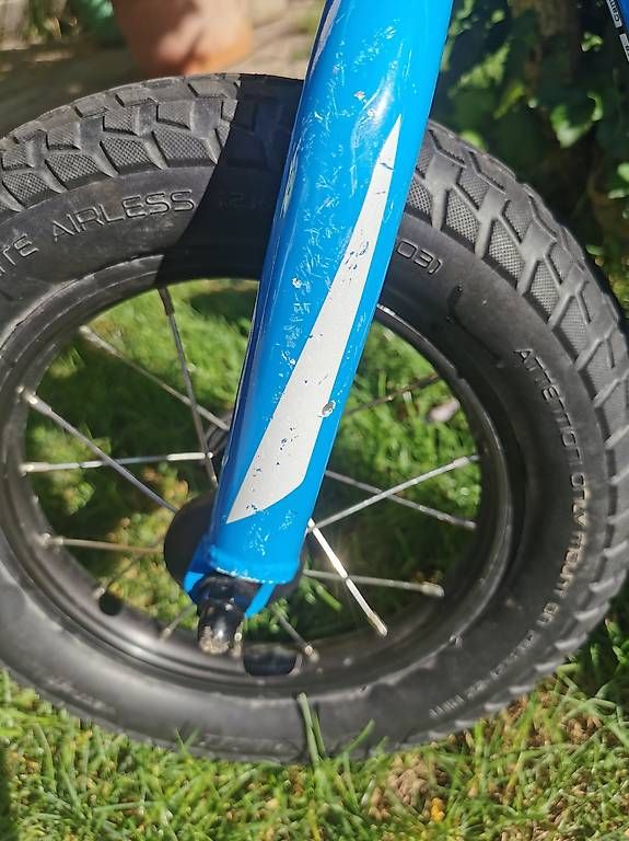 Veicoli per bambini: Laufrad Spezialized blau – Usato da Zürich venduto da wydleri 3