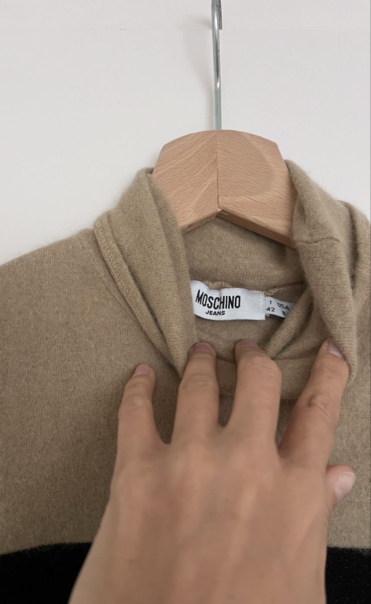 Moschino Top: Moschino Jeans Top |  Gr. 34 – Usato da Hinterkappelen venduto da _G-G_ 3