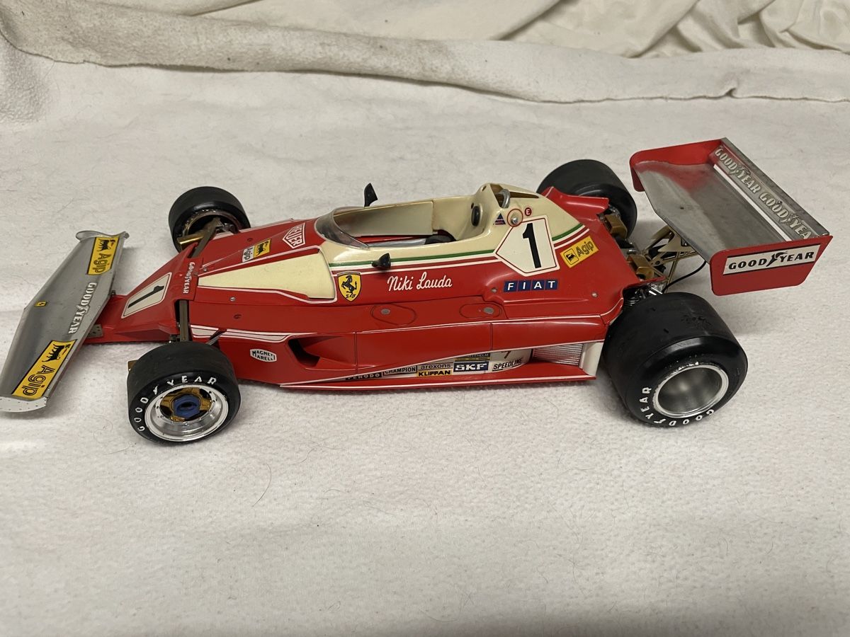 Ferrari Voitures modèles: Ferrari F1 Niki Lauda – D'occasion à Zuerich par HaYvFoRu