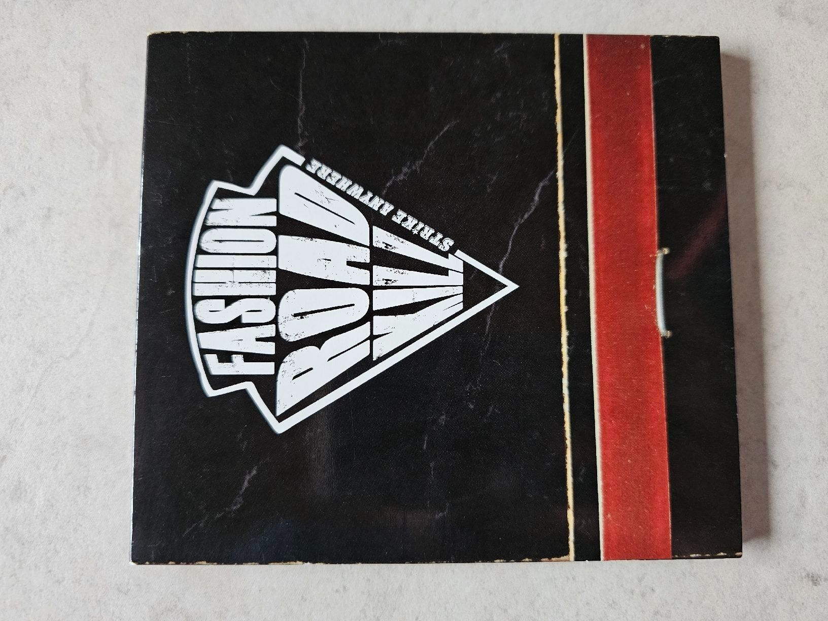 CD: Fashion Roadkill  -  Strike Anywhere – Usato da Schneisingen venduto da backstore24