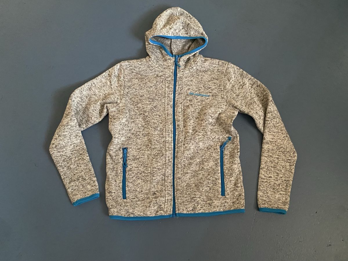 Giacche & Cappotti: dünne Strickfleecejacke, grau-blau, Gr. 140 – Usato da Dornach venduto da Dlimi
