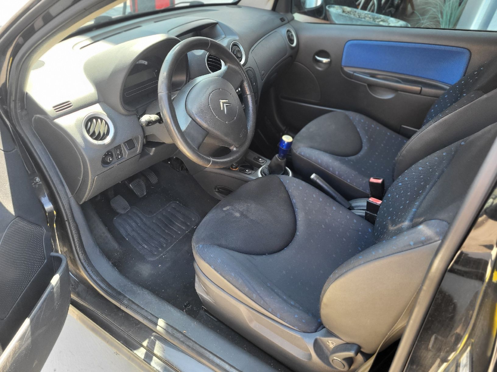 Citroën Autos: Citroen C2 1.1i geschaltet – Gebraucht aus Brugg AG von AmGleis-5200 1