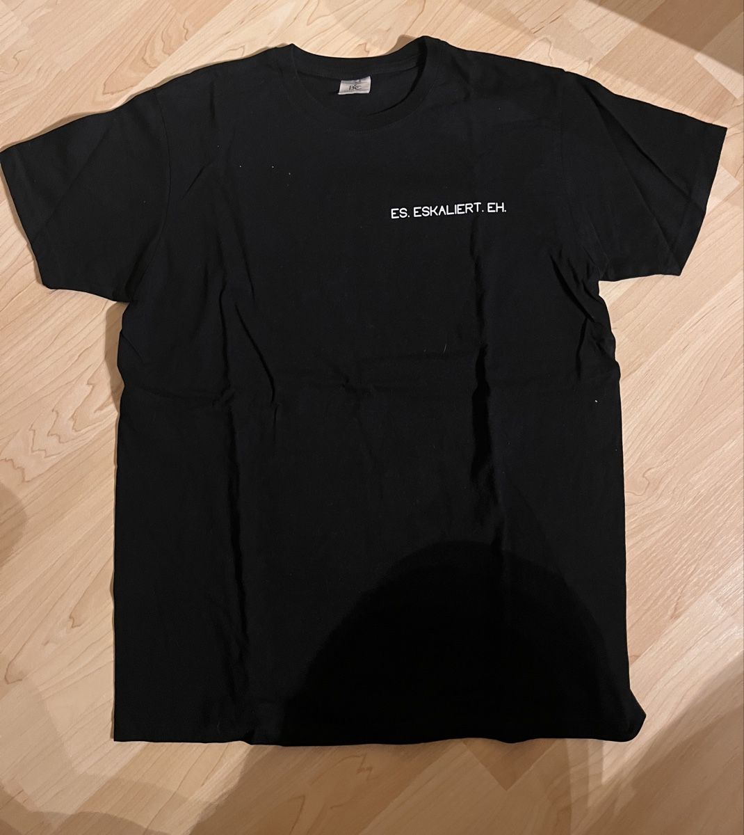 T-Shirts: T-Shirt, Grösse M, Neu! – Neu (gemäss Beschreibung) aus Herisau von giu_j6jr