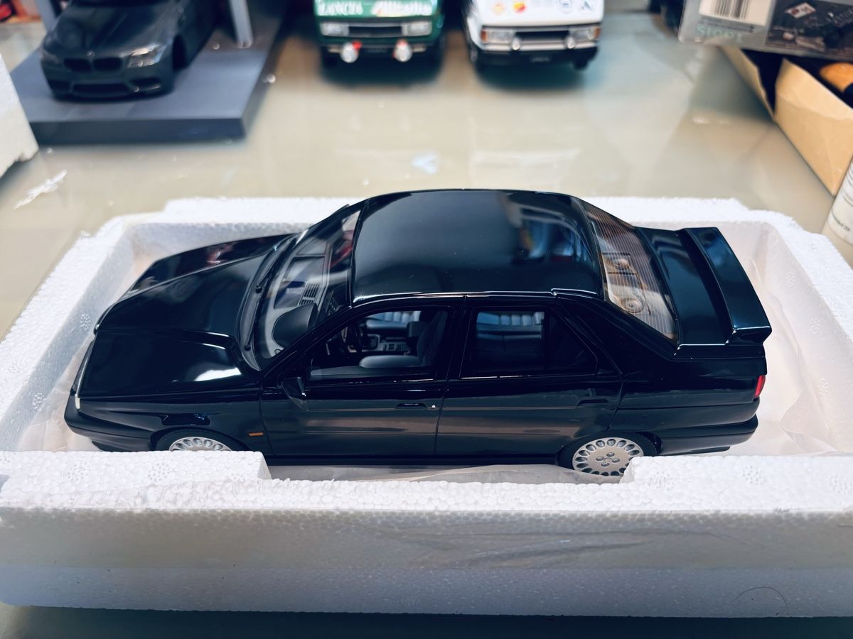 Alfa Romeo Modellini d'auto:  Alfa Romeo 155 1.8 TS Silverstone – Nuovo e nell'imballaggio originale da Burgistein venduto da piero.85 2