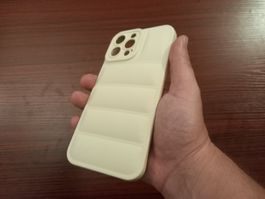 Silikonhülle WHITE für Iphone 15 / Coque en silicone coussin