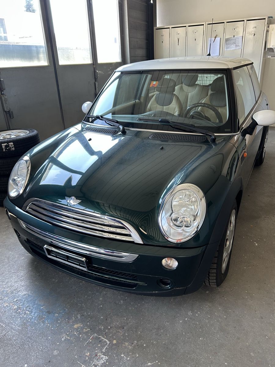 Mini Autos: Mini Cooper Automat 1.6 – D'occasion à Derendingen par edp25