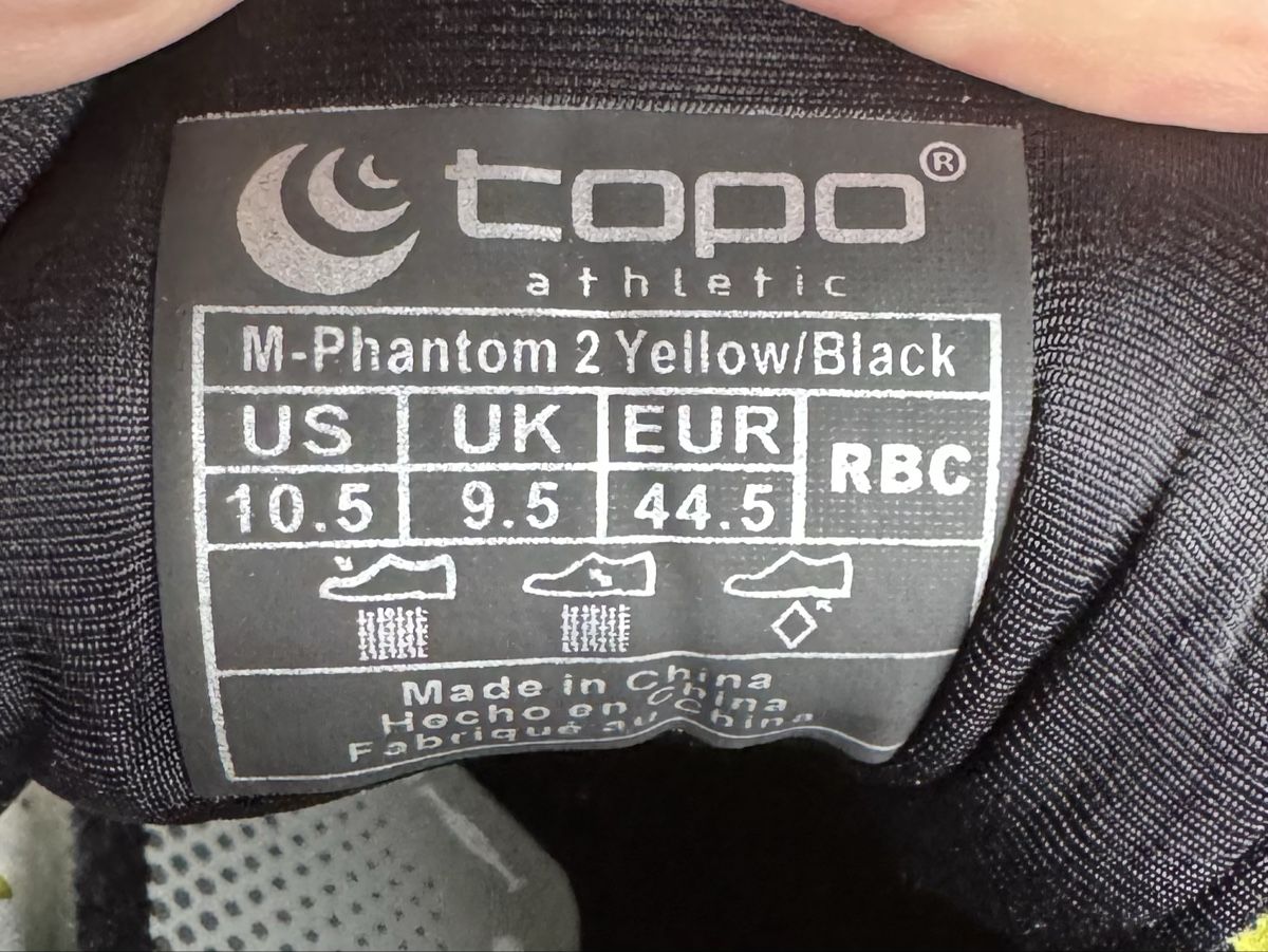 Scarpe da uomo: Topo Athletic M-Phantom 2, gelb/schwarz, Grösse 44.5 – Usato da Winterthur venduto da Haesle 1
