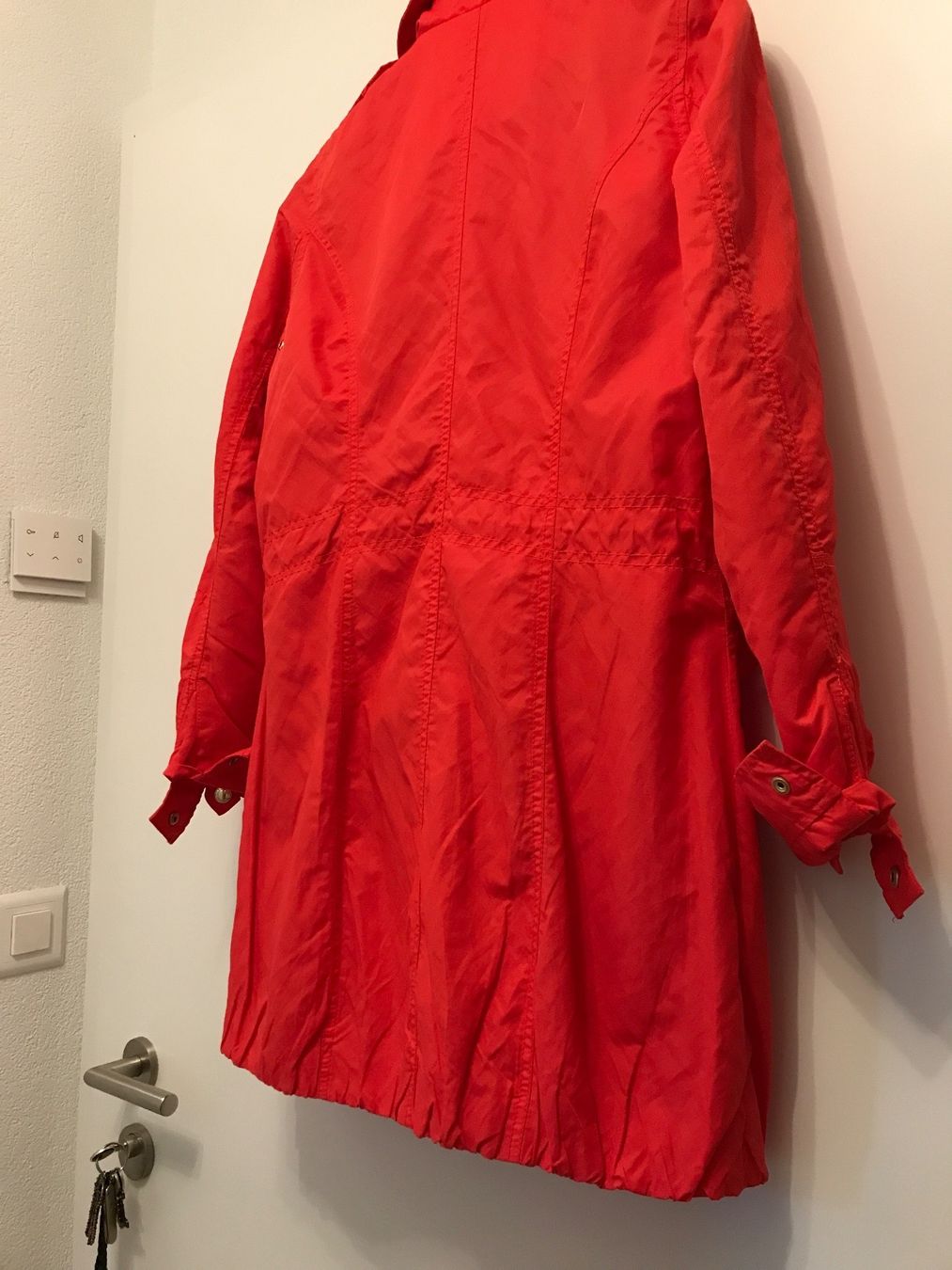 Maddison Giacche: “MODDISON” Regenjacke Größe 36 – Usato da Basel venduto da vitaminka 5