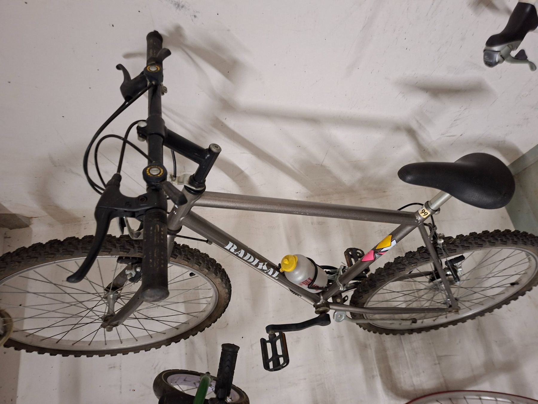 Velos: 2 Fahrräder – Defekt aus Winznau von Jaguar_01 5