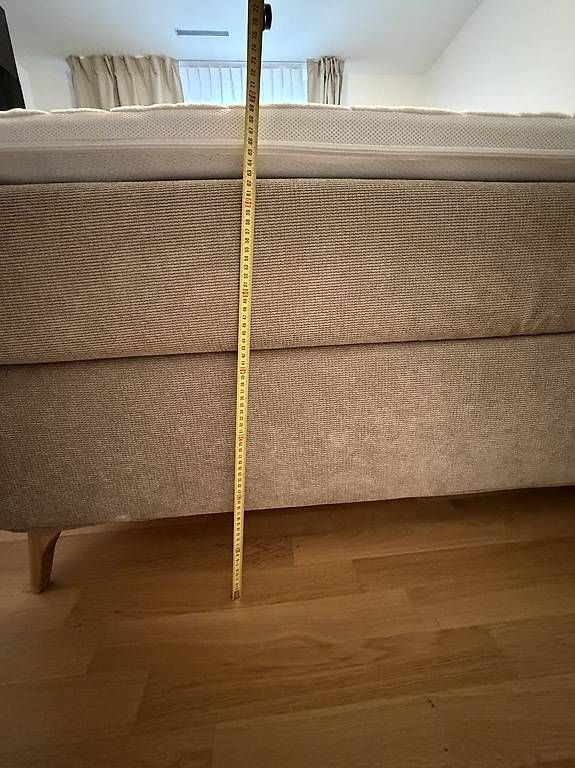 Letti: NYLUND Boxspringbett 200 x 220 cm – Usato da Däniken SO venduto da Acarsgmbh 3