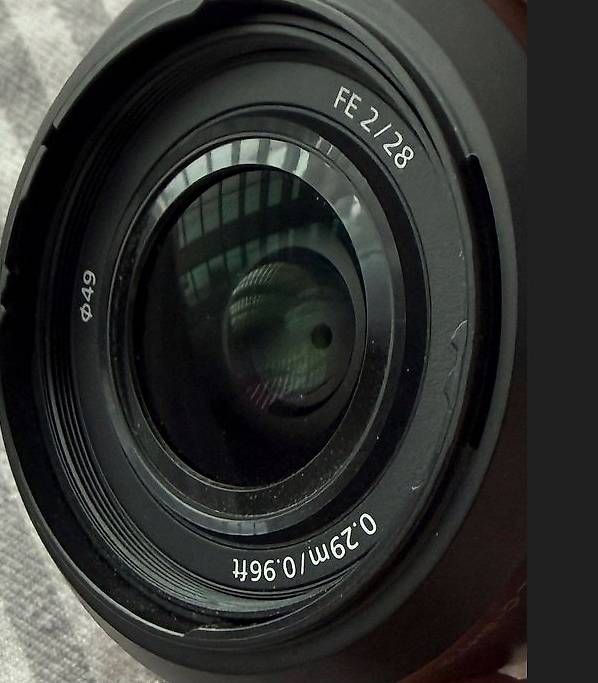 Sony Obiettivi: Sony FE 28mm/F2.0 E-Mount – Usato da Buttisholz venduto da rappirosen 3