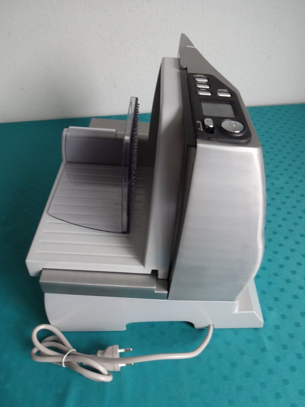 Turmix Küchengeräte: TURMIX CX340 - AUFSCHNITTMASCHINE – Neu (gemäss Beschreibung) aus Frauenfeld von Riaa 3