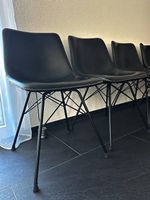 4 schöne Esszimmerstühle