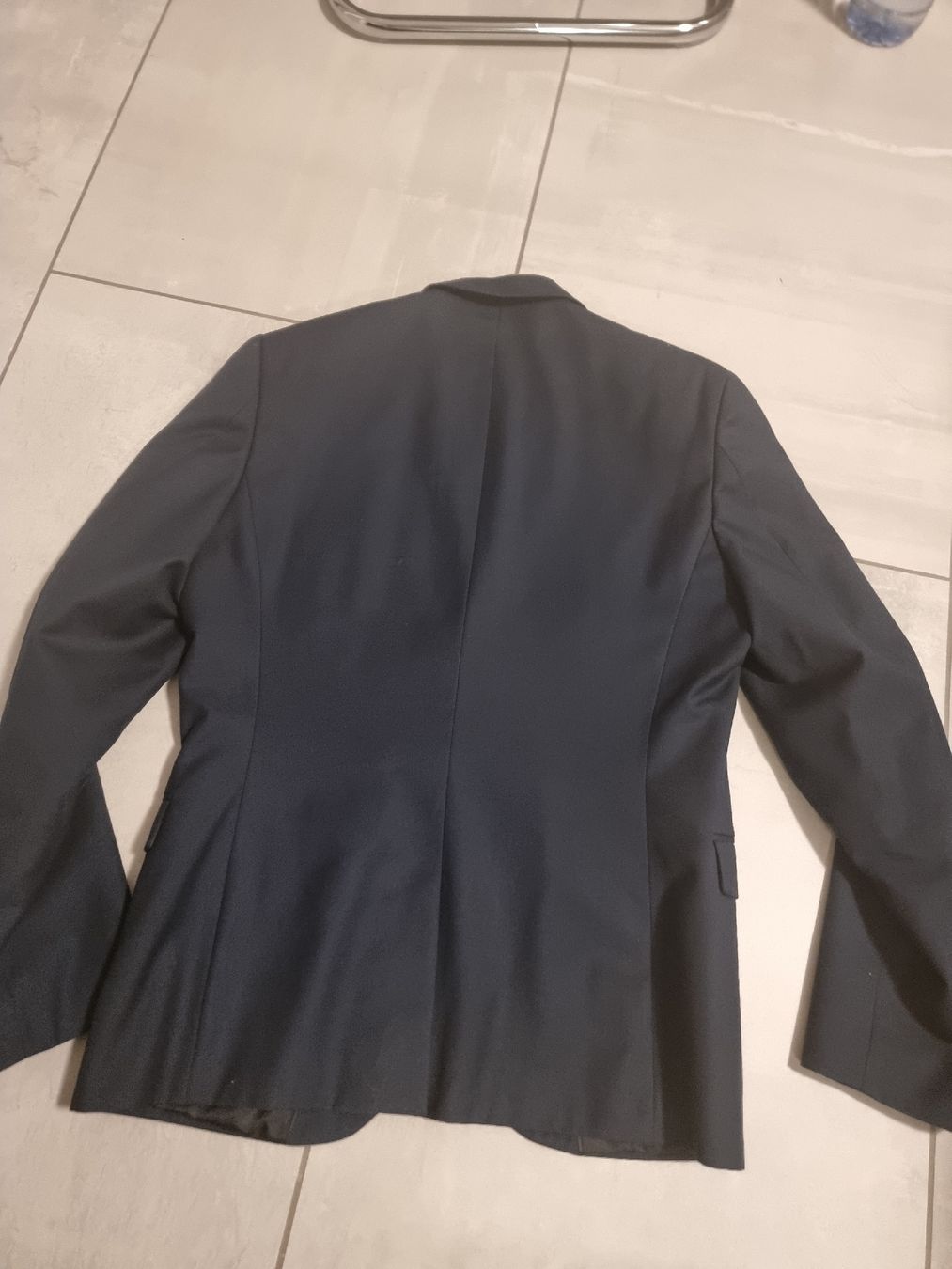 H&M Lotti di vestiti: 2x Blazer grösse 50 und 46 – Usato da Wohlen AG venduto da niki31 3