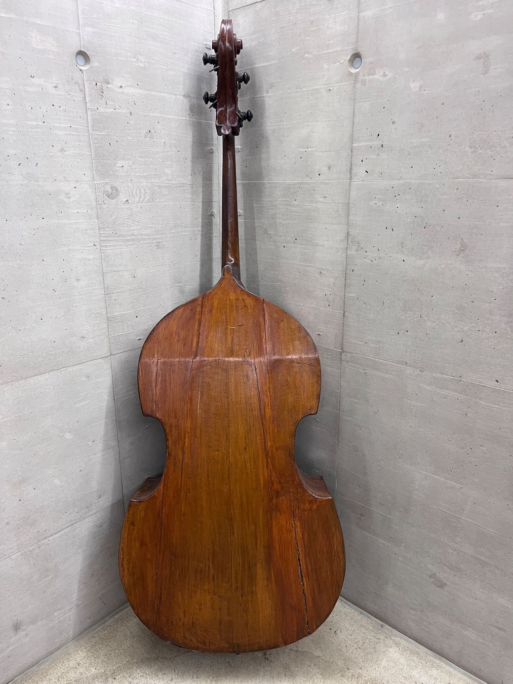 Strumenti musicali: Kontrabass alt – Usato da Zürich venduto da Arakanga163 1