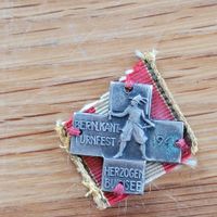 Médaille Ancien Insigne/Badge Suisse Bern 1944