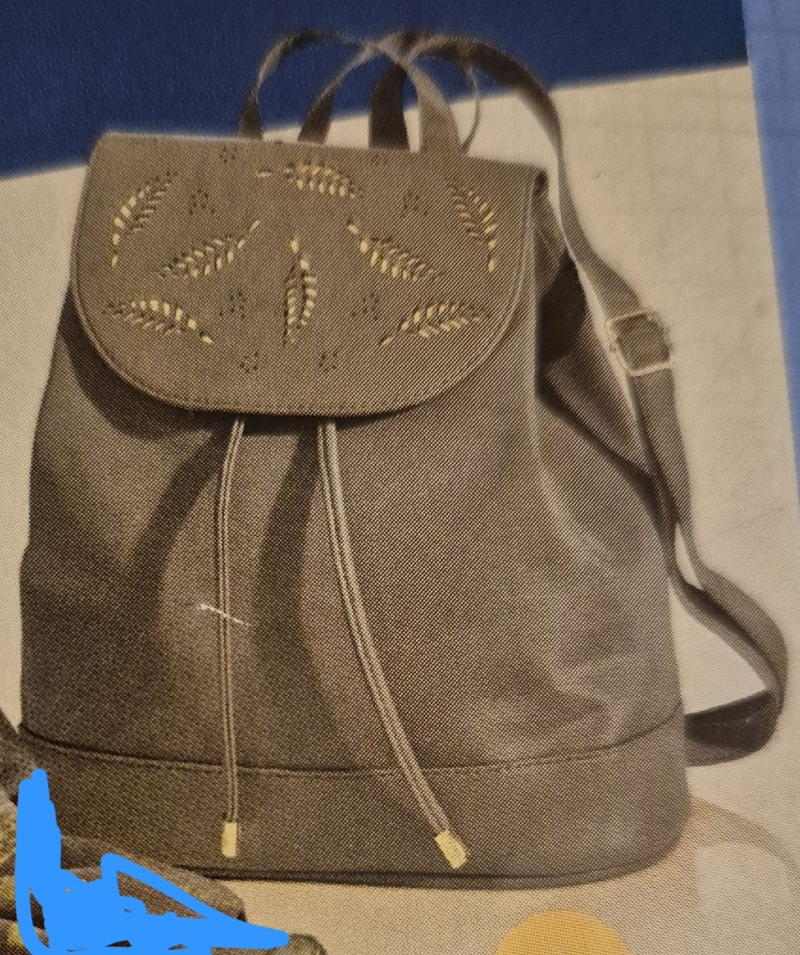 Zaini: Rucksack mit Blattmuster - Herbst-Musthave! – Nuovo (secondo la descrizione) da Langenthal venduto da Polarisstern 3
