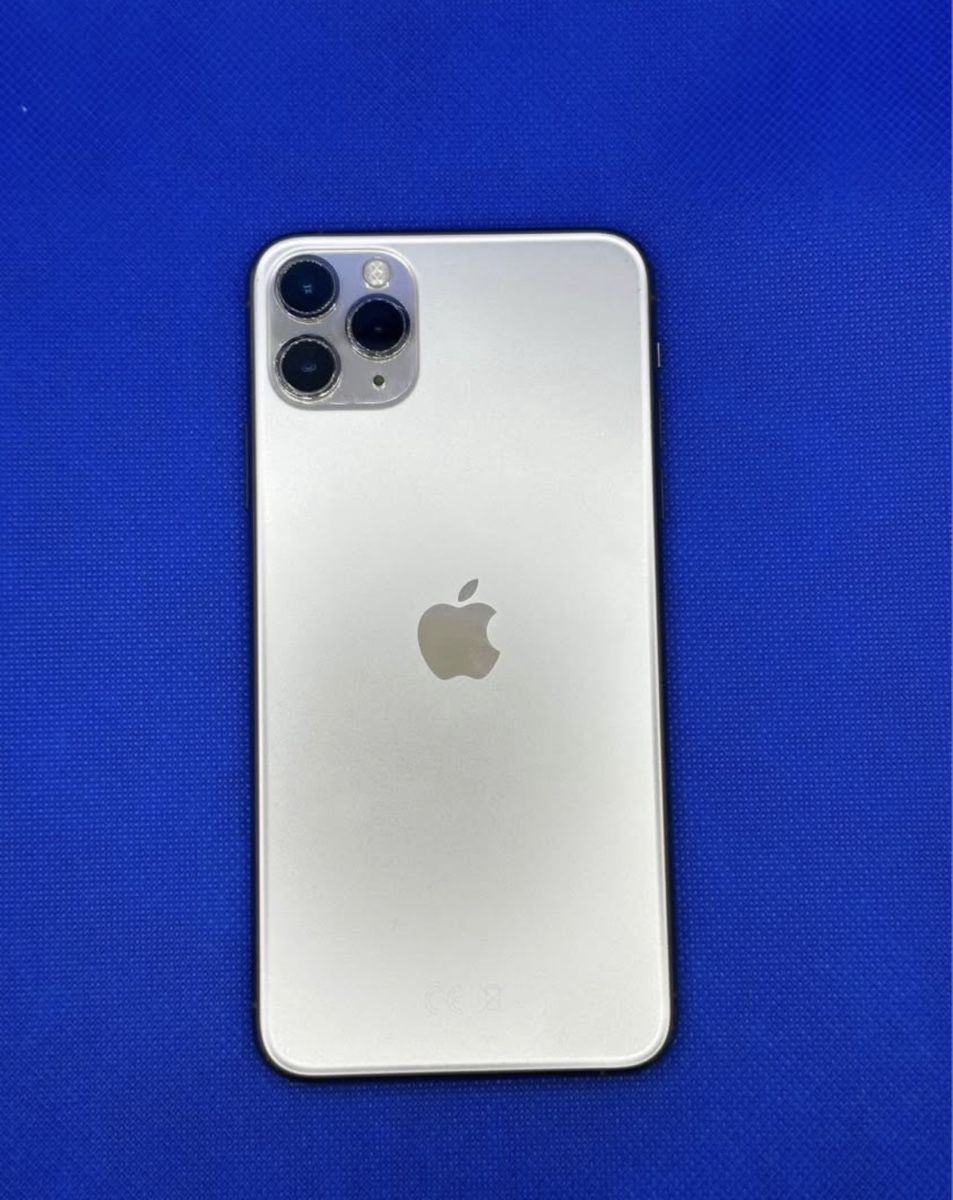 Apple Telefoni cellulari / Smartphones: iPhone 11 Pro Max - 256GB  – Usato da St-George venduto da Tammio 1