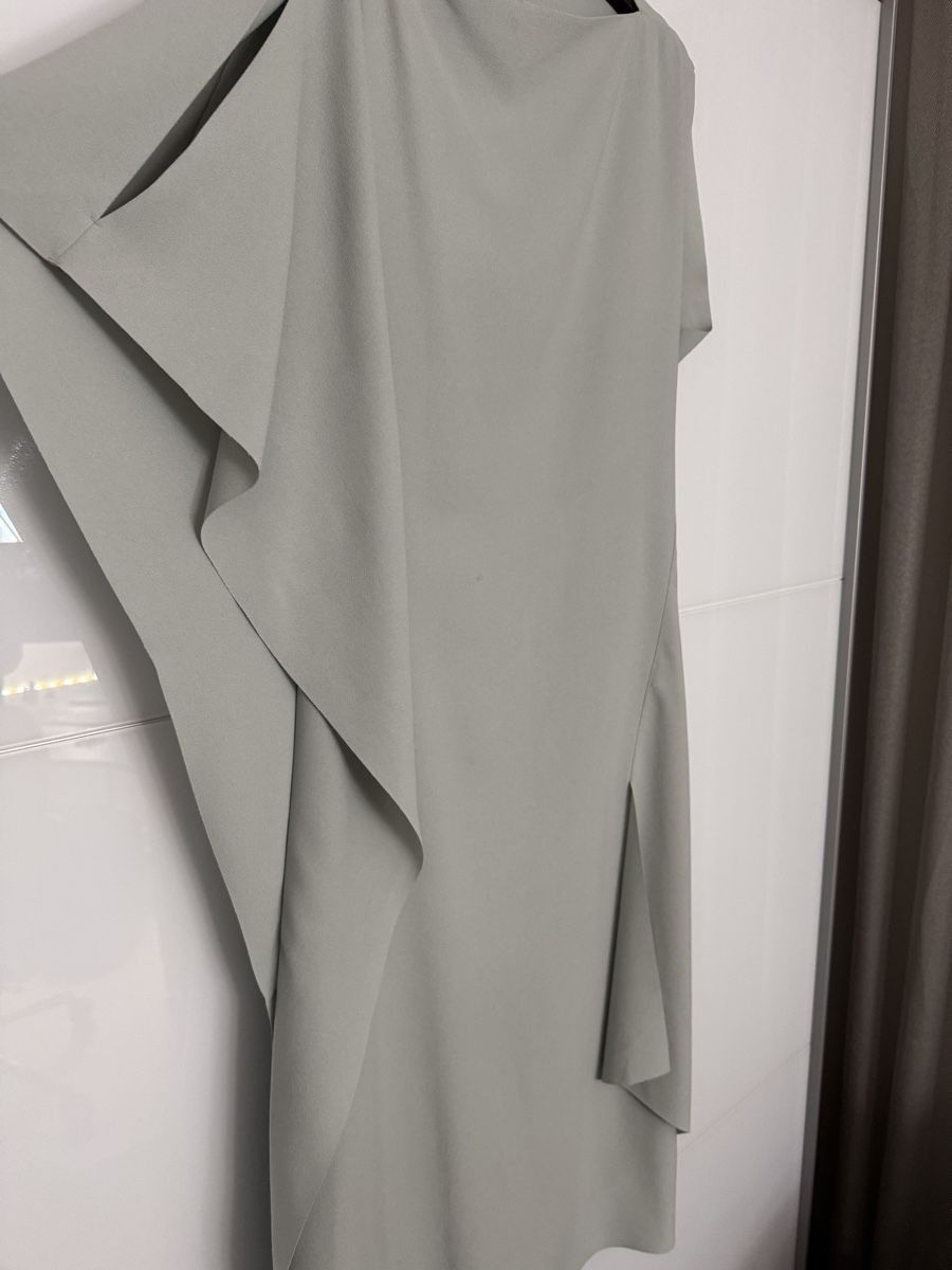 Cos Robes: COS Kleid aus Polyester in der Gr. 44 – D'occasion à Grenchen par servet.t 1