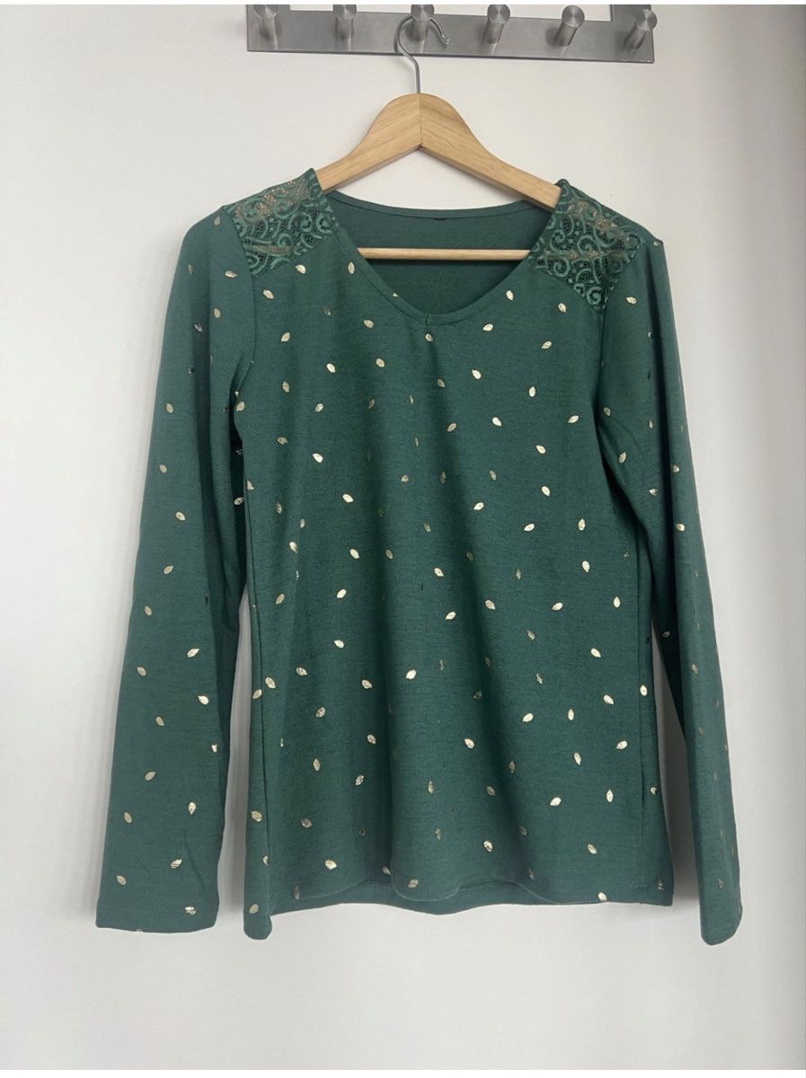 Maglioni & Felpe: PULLOVER UNGETRAGEN GRÖSSE M – Nuovo e nell'imballaggio originale da Dübendorf venduto da ali_g7p8