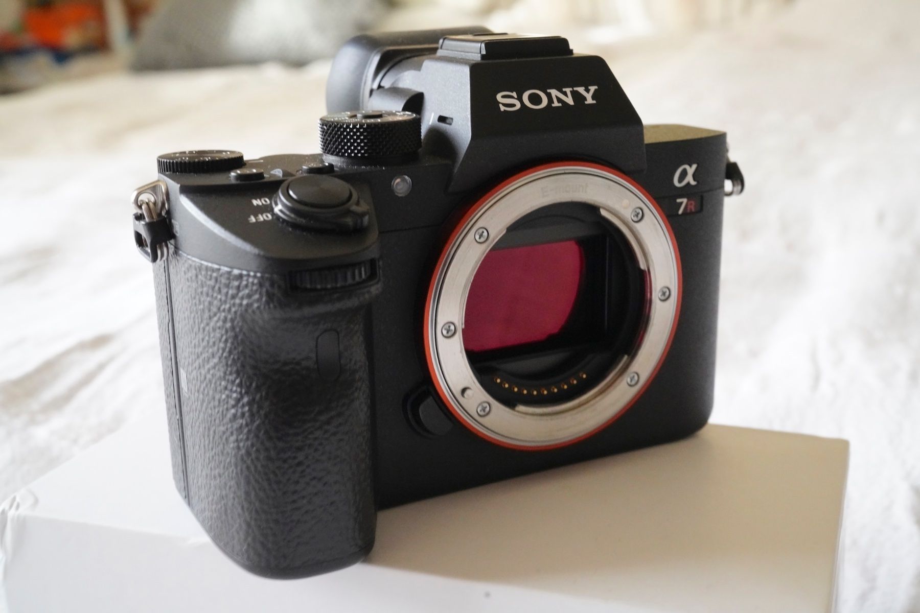 Sony Fotocamera: Sony Alpha A7R MkIII  Hervorragender Zustand – Usato da Genève venduto da iris222 1