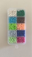 Boîte de perles colorées pour bricolage et décoration d'été