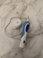 Oral-B Electric Toothbrush Handle with Charger White