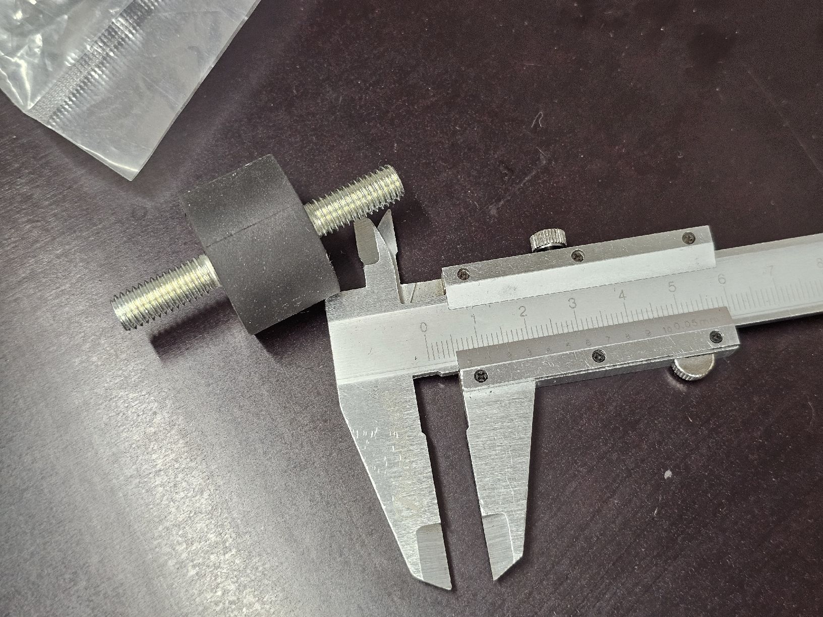 Tous les outils: Vibrationsdämpfer M8 – Neuf (Voir description) à Burgistein par chillyB 2