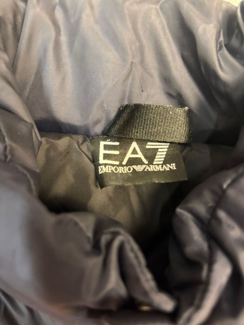 Armani Giacche: EA7 Armani Daunenjacke - Grösse M – Nuovo (secondo la descrizione) da Werdenberg venduto da hase.vintage 2